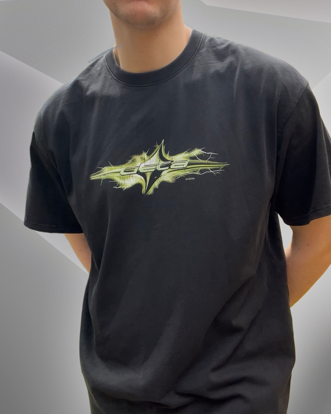 Electric Star - Men's Vintage Tee